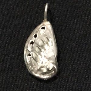 sterling silver Oyster seashell solid pendant